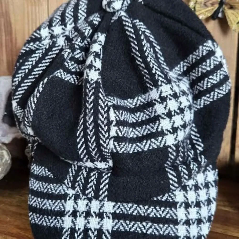 Black & White Plaid Newsboy Hat | Soft Baker Boy Cabbie Cap | One Size